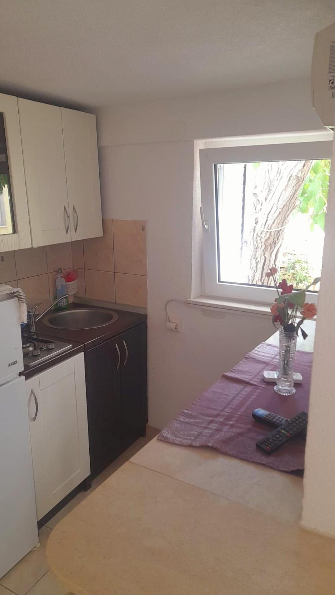 Apartments Petrovic 로고즈니차 외부 사진